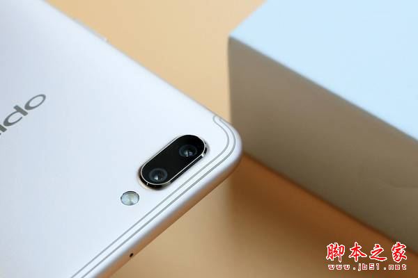 OPPOR11值不值得买?OPPOR11拍照/外观/性能/系统详细评测图解