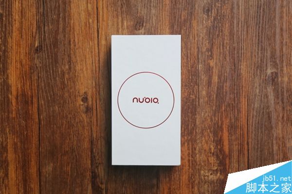 努比亚Z11 mini S开箱简谱 最强千元级拍照手机