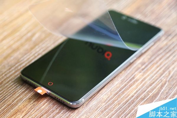 努比亚Z11 mini S开箱简谱 最强千元级拍照手机