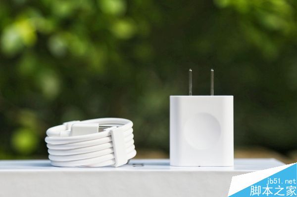 努比亚Z11 mini S开箱简谱 最强千元级拍照手机