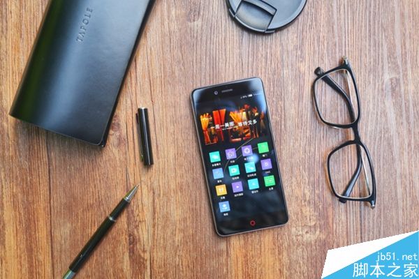 努比亚Z11 mini S开箱简谱 最强千元级拍照手机