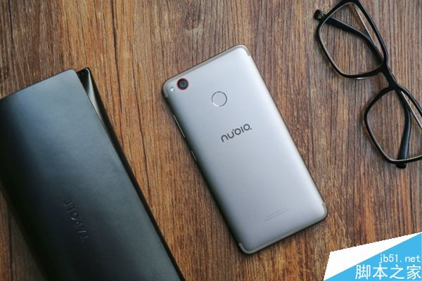 努比亚Z11 mini S开箱简谱 最强千元级拍照手机