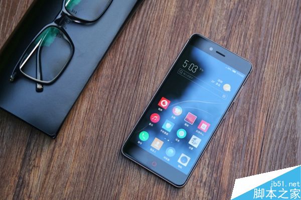 努比亚Z11 mini S开箱简谱 最强千元级拍照手机