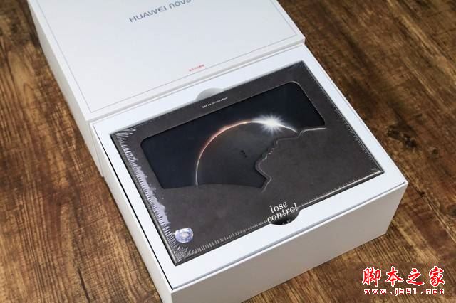华为nova张艺兴定制版值得买吗?华为nova张艺兴定制版真机开箱图赏