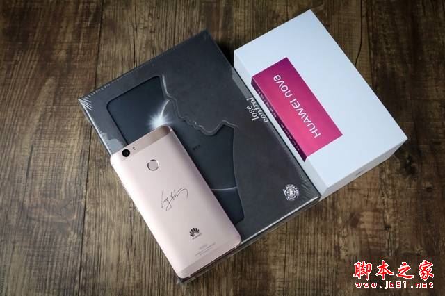 华为nova张艺兴定制版值得买吗?华为nova张艺兴定制版真机开箱图赏