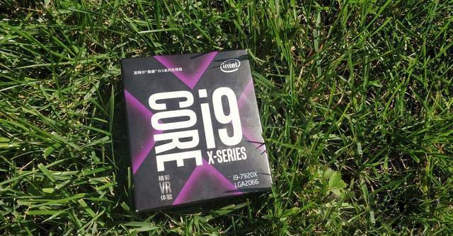 i9-7920X配什么主板好?i9-7920X主板搭配与参数详解