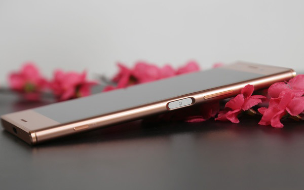 Xperia XZ Premium手机值得买吗?索尼Xperia XZ Premium全面深度评测图解