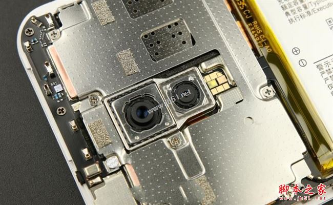 vivo Xplay6内部做工怎么样?vivo Xplay6手机拆机全过程图解教程
