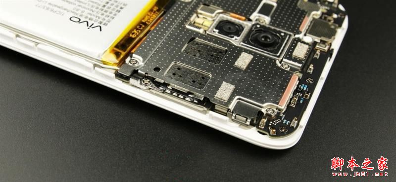 vivo Xplay6内部做工怎么样?vivo Xplay6手机拆机全过程图解教程