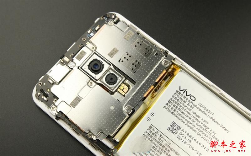 vivo Xplay6内部做工怎么样?vivo Xplay6手机拆机全过程图解教程