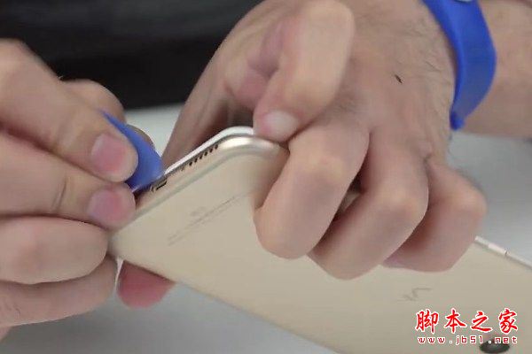 vivo Xplay6后盖怎么打开 vivo Xplay6后盖可以换吗?