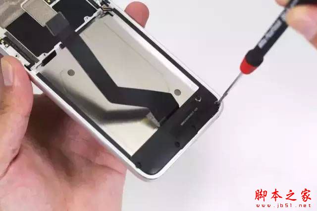 锤子M1拆解做工怎么样?锤子M1手机拆机全过程评测图解