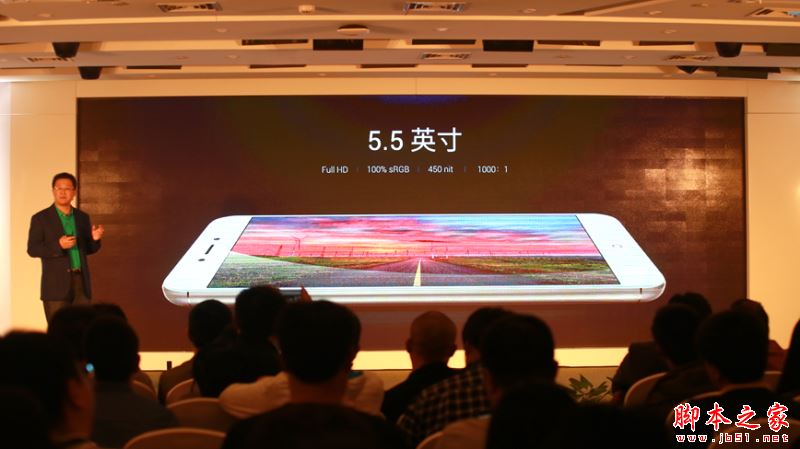 360手机N4A有几种颜色 360N4A金色/玫瑰金和黑色哪个颜色好看?