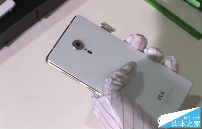 联想ZUK Edge内部做工怎么样？联想ZUK Edge拆机图解(附拆解视频)