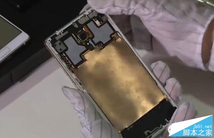 联想ZUK Edge内部做工怎么样？联想ZUK Edge拆机图解(附拆解视频)