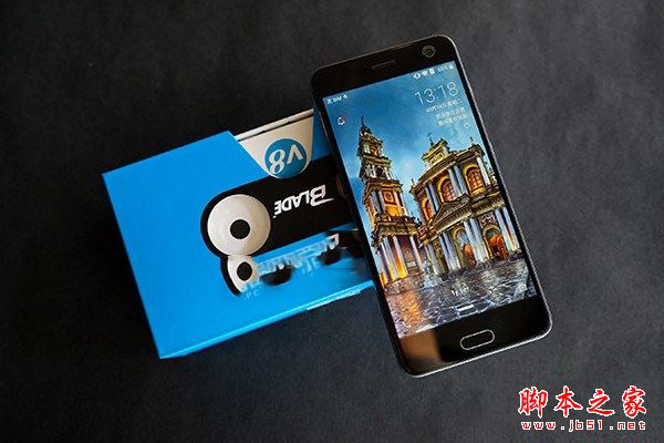360N5和中兴Blade V8哪个值得买？中兴Blade V8与360手机N5全面区别对比评测图解