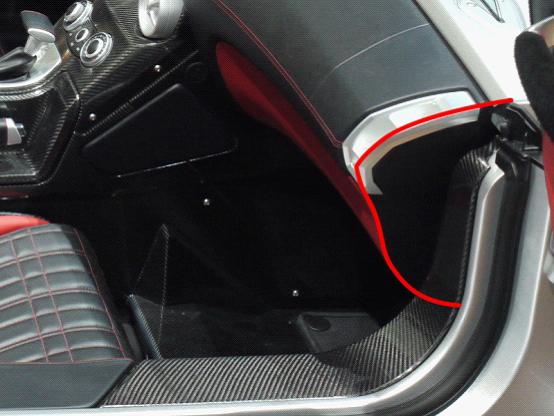 SLR Stirling Moss无需三视图完美制作(仪表台、中控、座椅、后视镜制作篇)脚本之家 3DSMAX建模教程