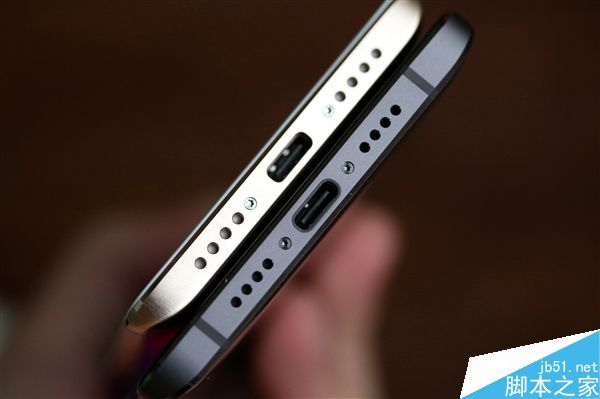 骁龙821加持!小米5s Plus开箱图赏:超轻薄双摄像头