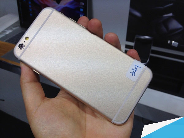 iPhone 6机模上手:这货明明是iPad