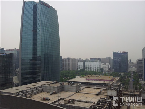 美图秀秀新增去雾功能 还你蔚蓝的天空