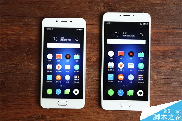 魅蓝U10开箱:999元/双2.5D玻璃