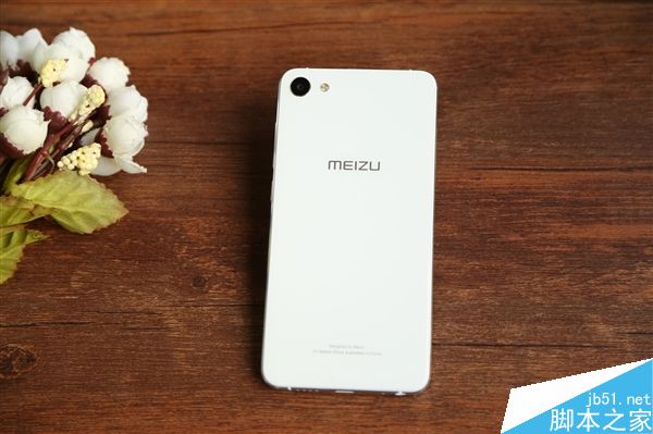魅蓝U10开箱:999元/双2.5D玻璃