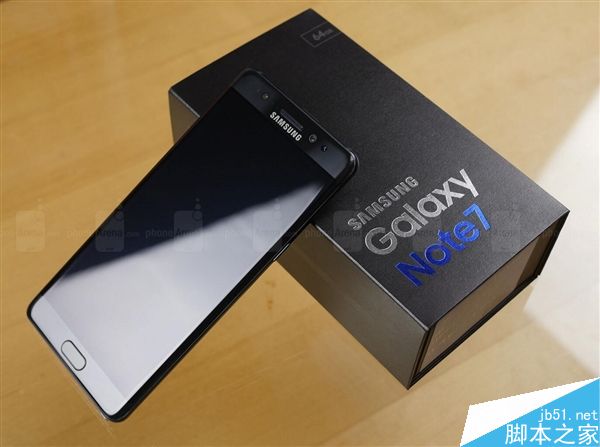 三星Note 7开箱:无愧机皇 要啥有啥