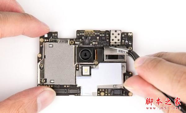 一加3T内部做工怎么样？一加3T拆机详细评测图解(附一加3T拆解视频)