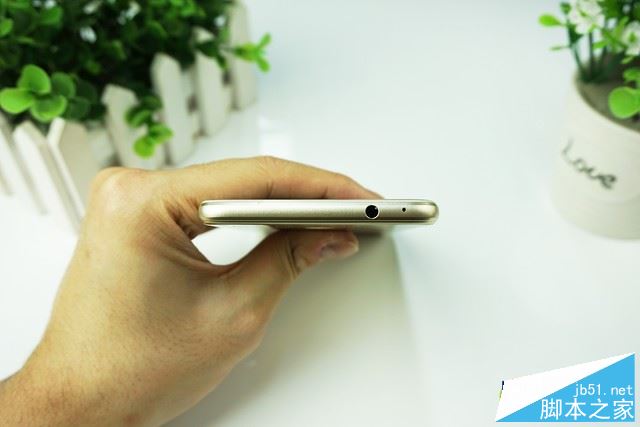 荣耀8青春版值得买吗？华为荣耀8青春版全面深度评测图解