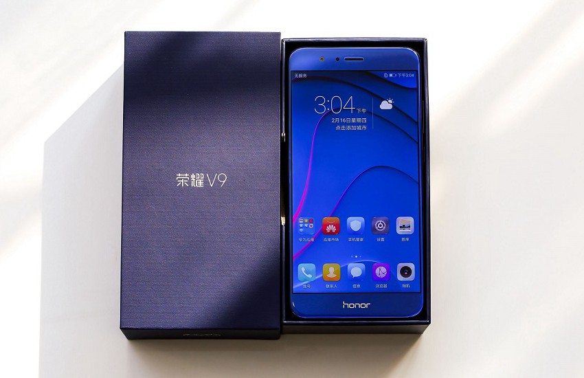 轻薄高颜值设计 荣耀V9极光蓝开箱图赏(1/13)