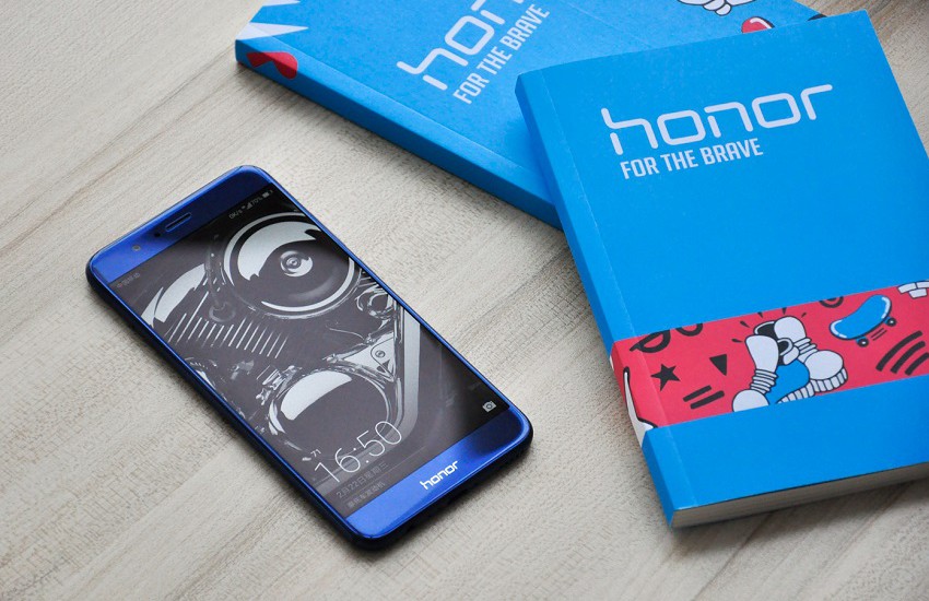 轻薄高颜值设计 荣耀V9极光蓝开箱图赏(4/13)