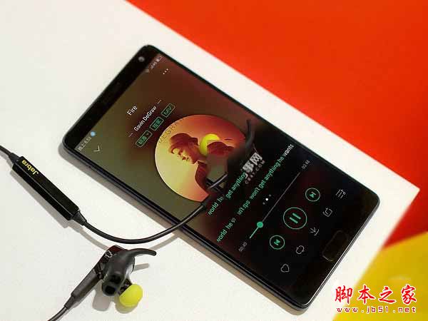 ZUK Edge和一加3T哪个值得买？一加3T与联想ZUK Edge全面区别对比评测图解