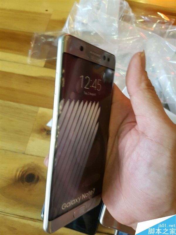 三星Note 7真机抢先开箱!三色亮相、金属出众、超高屏占比