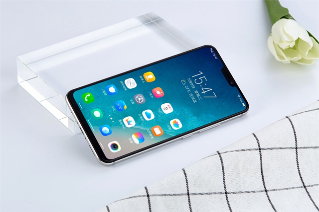 vivo X21i怎么样？vivo X21i配置参数与图赏