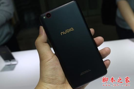 努比亚N2有几种颜色？努比亚nubia n2香槟金和黑金哪个颜色好看？ 