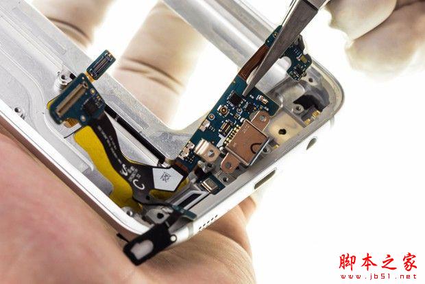 三星S7 Edge做工如何 三星S7 Edge拆解评测