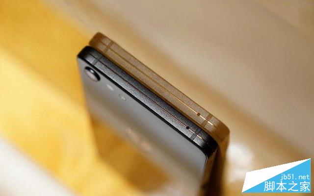 坚果3和坚果Pro2哪个好 坚果Pro2和坚果3区别对比评测
