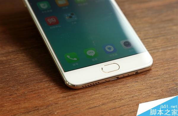 更喜欢哪个?金色/玫瑰金OPPO R9对比图赏