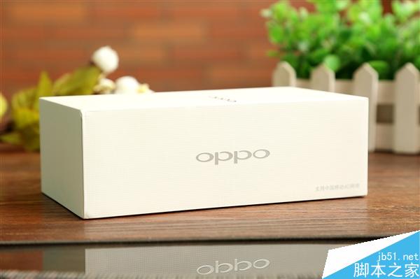 更喜欢哪个?金色/玫瑰金OPPO R9对比图赏
