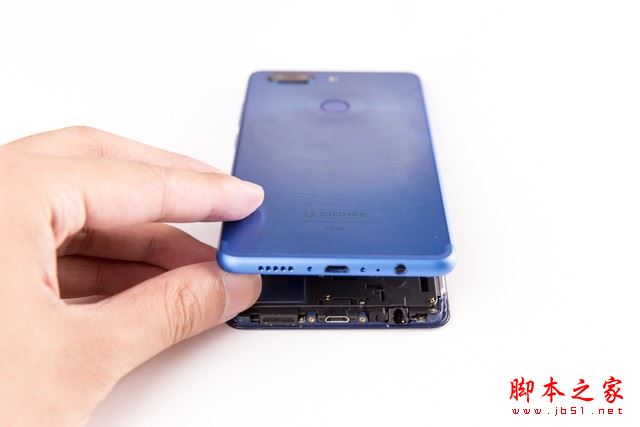 金立M7内部做工怎么样?金立M7拆机图解全过程评测
