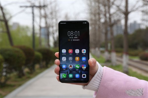 vivo X21屏幕指纹版和哪个好 vivo X21和屏幕指纹版区别对比