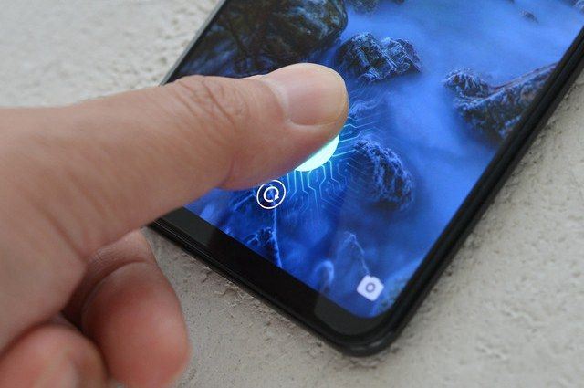 vivo X21值得购买吗？ vivo X21屏幕指纹版全方位深度评测