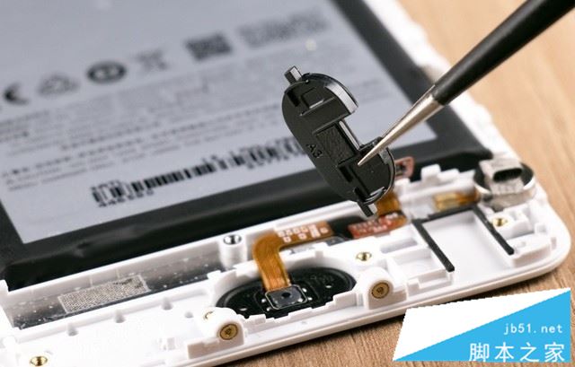 魅蓝Note6内部做工如何 魅蓝Note6拆机图解