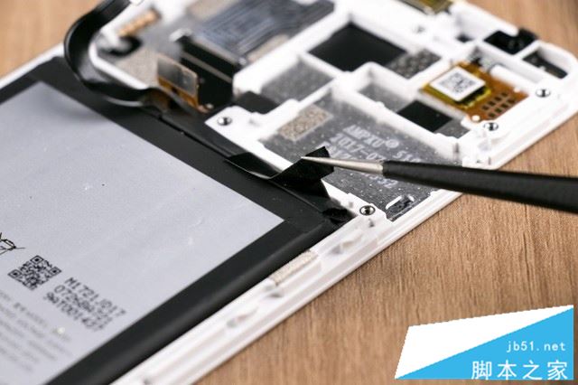 魅蓝Note6内部做工如何 魅蓝Note6拆机图解