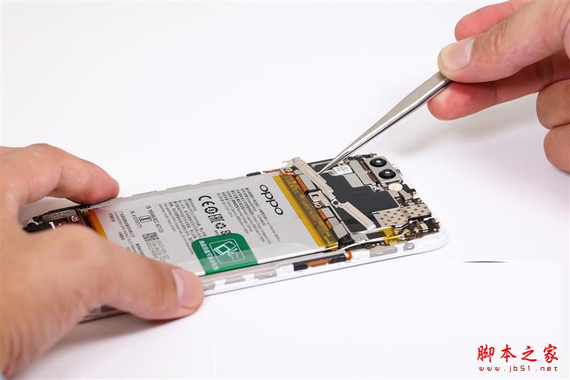 OPPO R11内部做工拆解如何?OPPO R11拆机详细图文评测