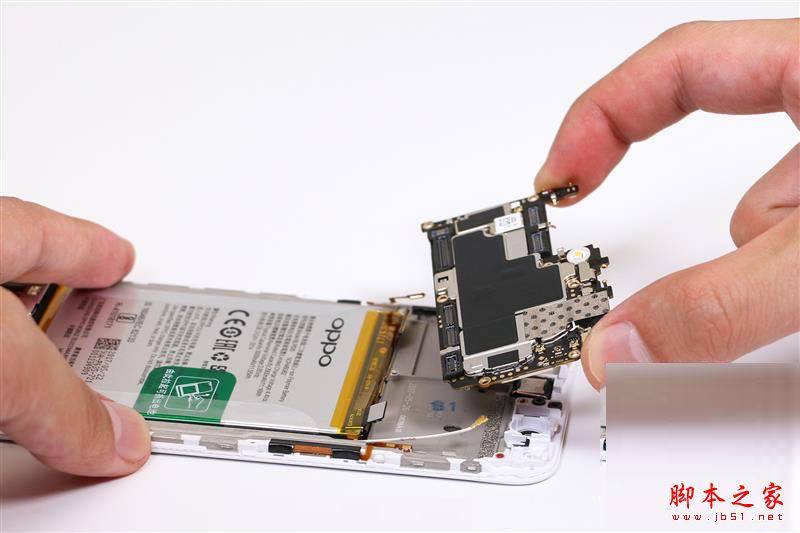 OPPO R11内部做工拆解如何?OPPO R11拆机详细图文评测