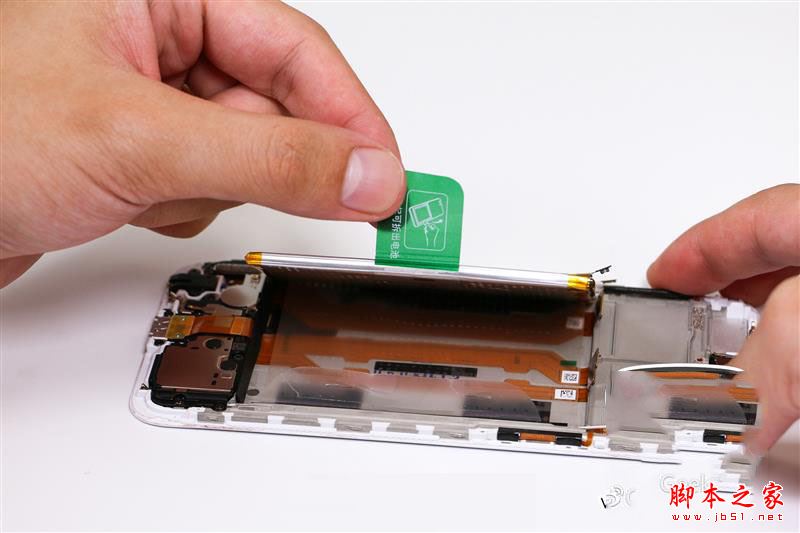OPPO R11内部做工拆解如何?OPPO R11拆机详细图文评测