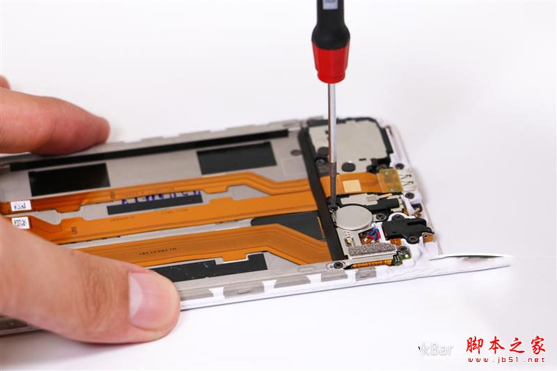OPPO R11内部做工拆解如何?OPPO R11拆机详细图文评测