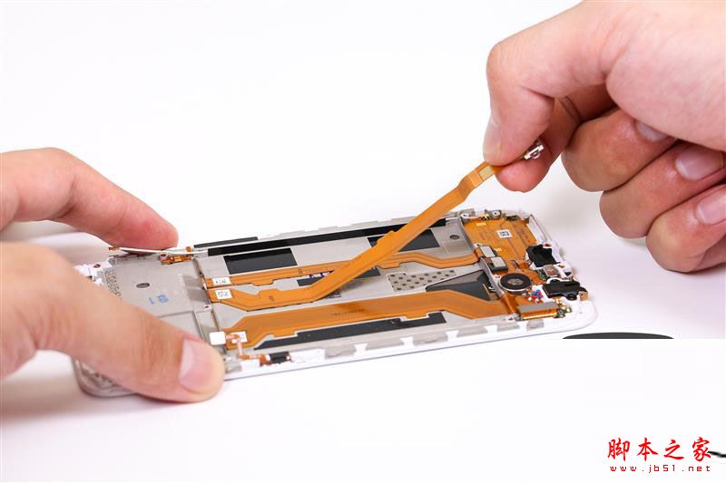 OPPO R11内部做工拆解如何?OPPO R11拆机详细图文评测