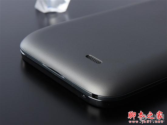 昔日“神器”全新升级 小米手机1S开箱